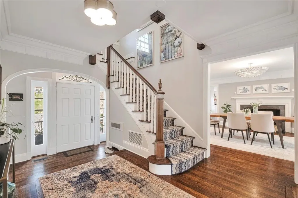 55 Deepwood Drive Chappaqua NY 10514