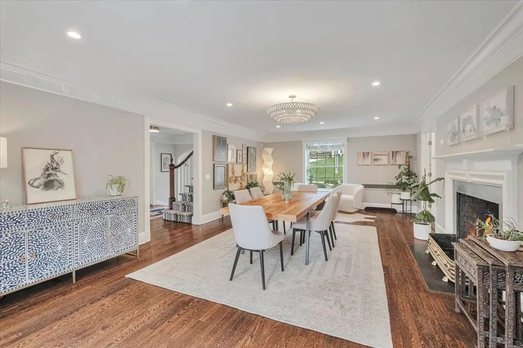 55 Deepwood Drive Chappaqua NY 10514