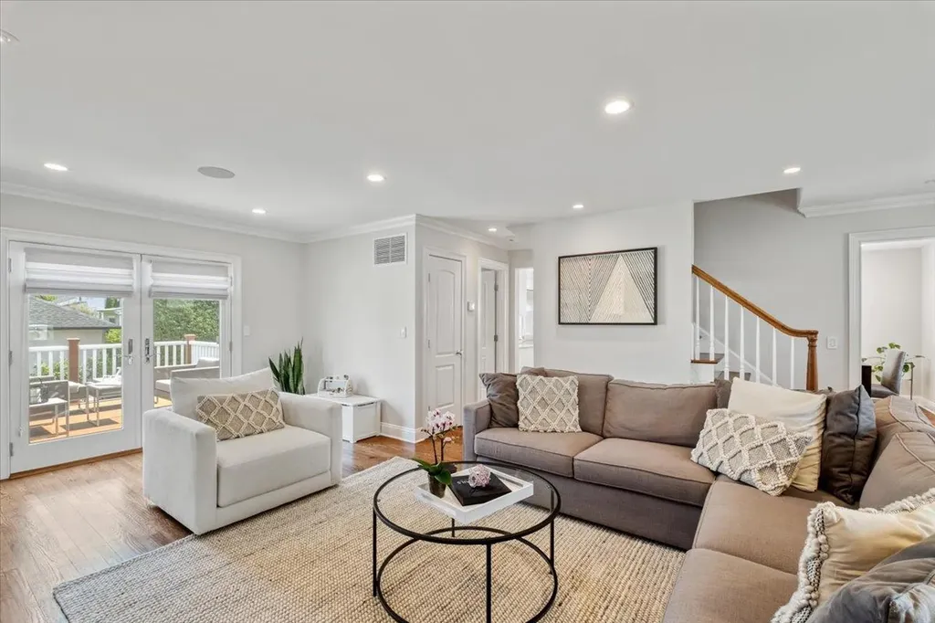 4 Sage Place Eastchester NY 10709