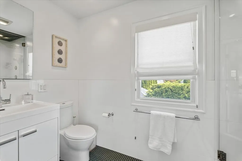 4 Sage Place Eastchester NY 10709