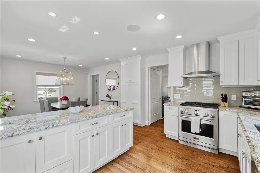 4 Sage Place Eastchester NY 10709