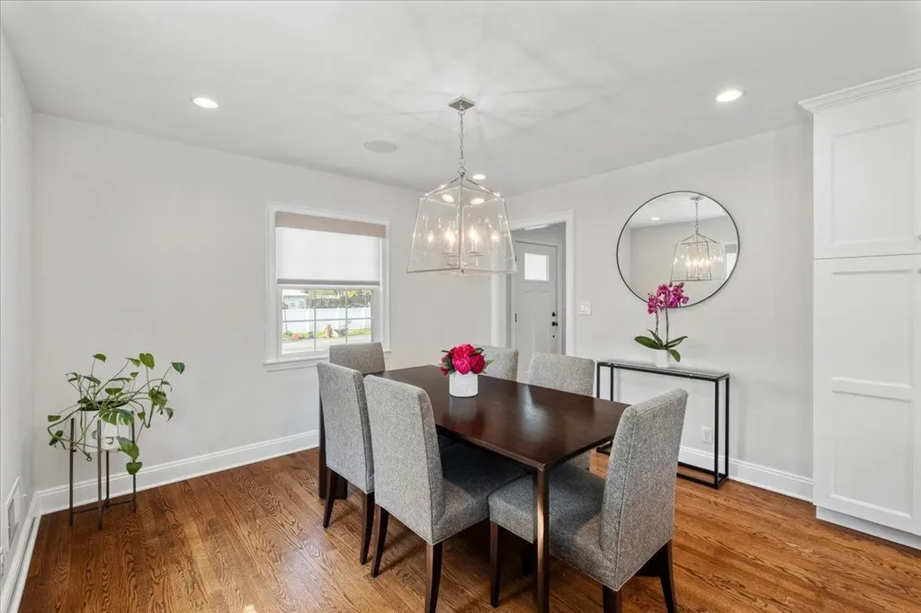 4 Sage Place Eastchester NY 10709