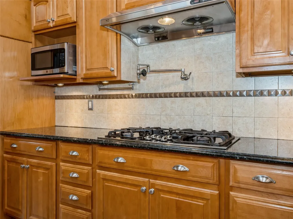 158 Bradhurst Avenue Hawthorne NY 10532