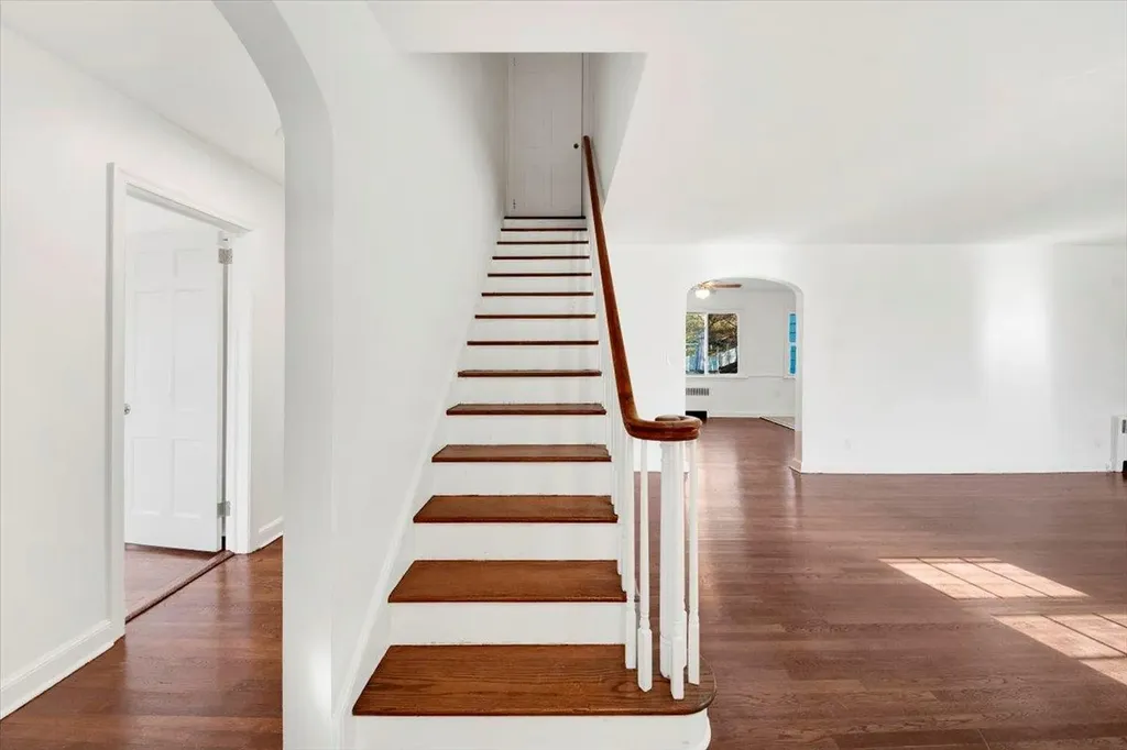215 Grove Street Mount Kisco NY 10549