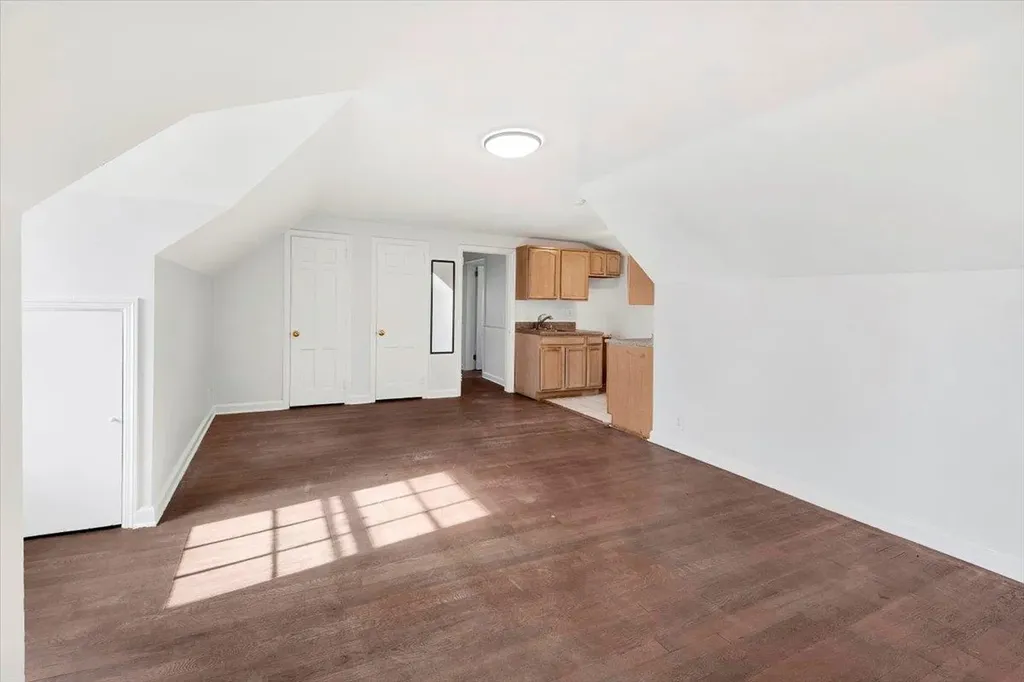 215 Grove Street Mount Kisco NY 10549