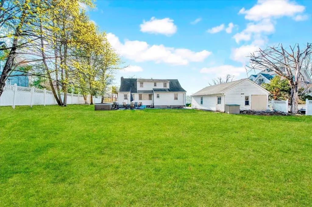 215 Grove Street Mount Kisco NY 10549