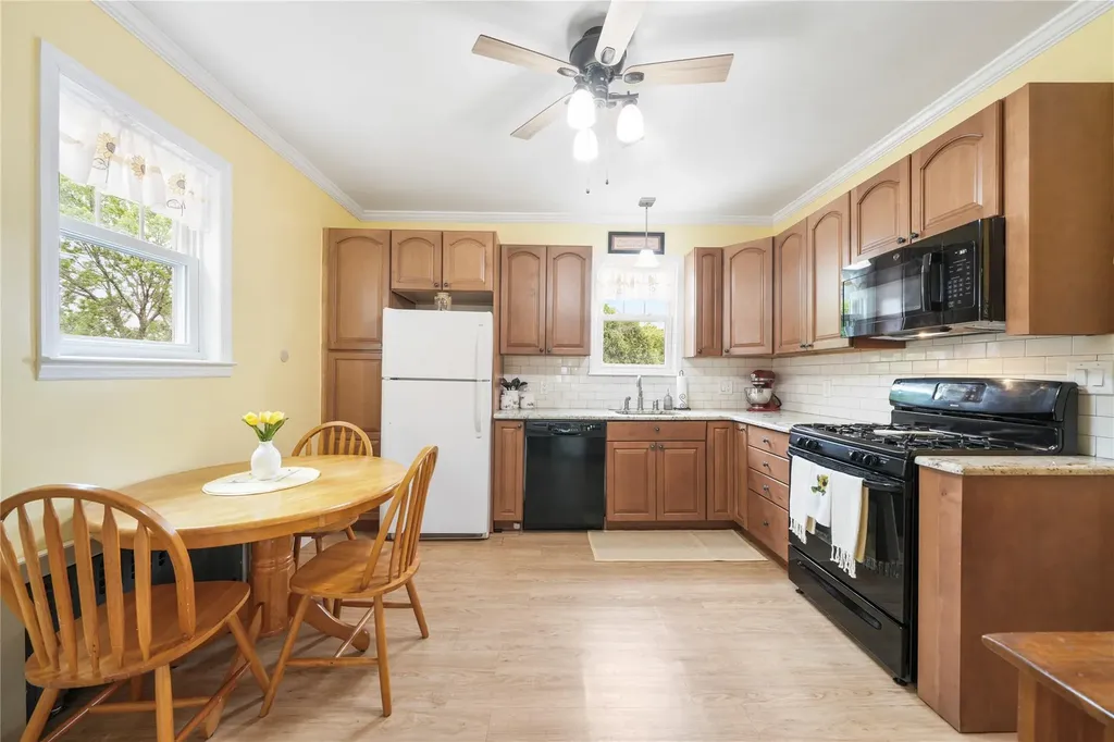 458 Second Avenue Pelham NY 10803