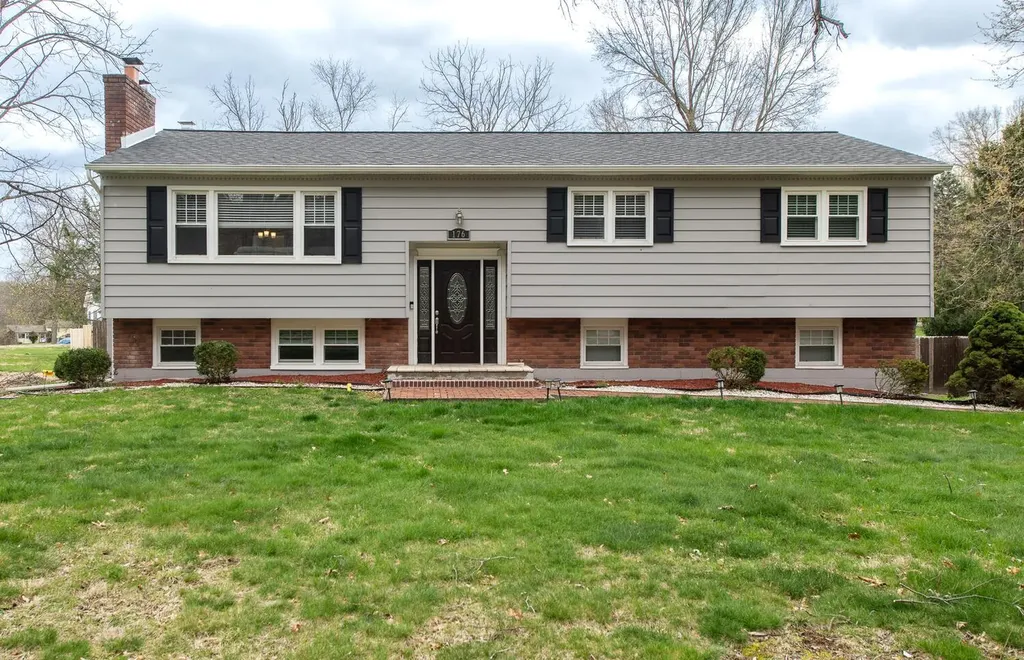 176 Cedar Valley Road Poughkeepsie NY 12603