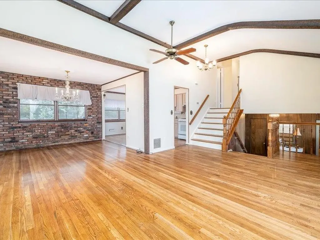 3293 Milburn Avenue Baldwin NY 11510