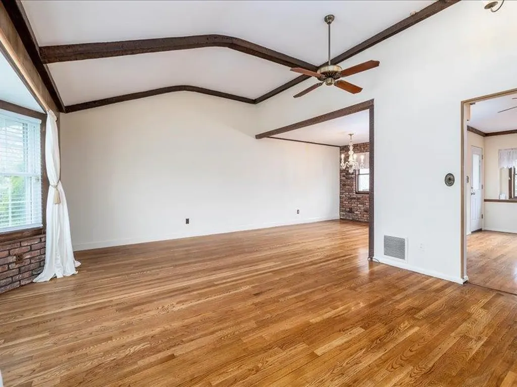 3293 Milburn Avenue Baldwin NY 11510
