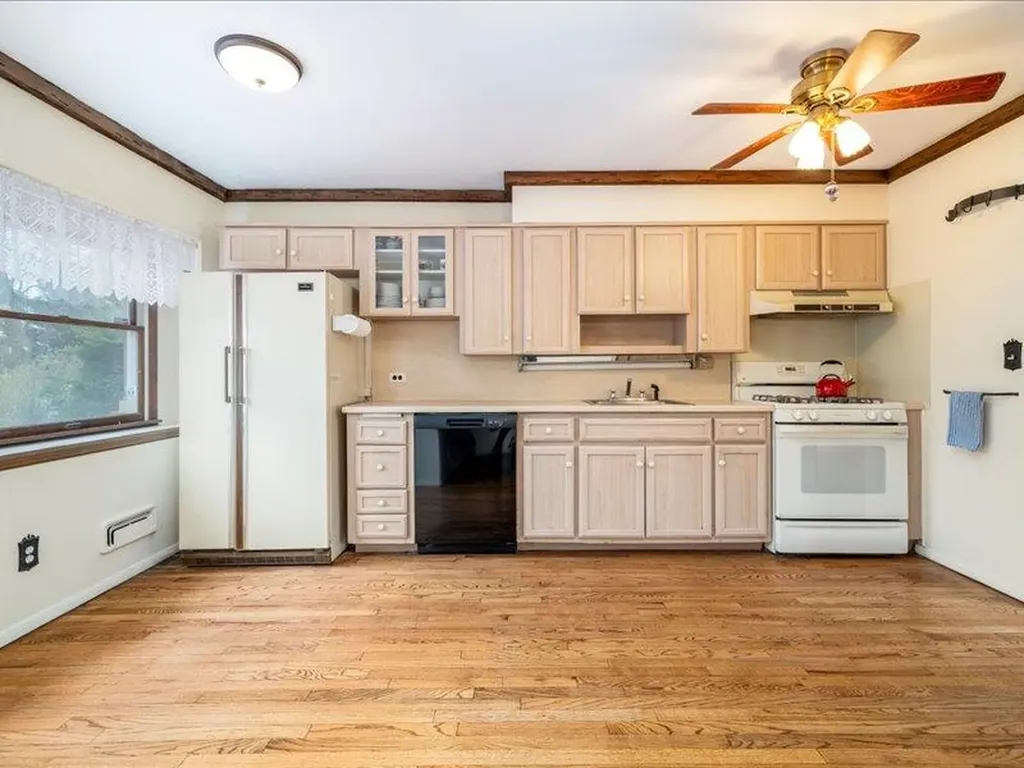 3293 Milburn Avenue Baldwin NY 11510