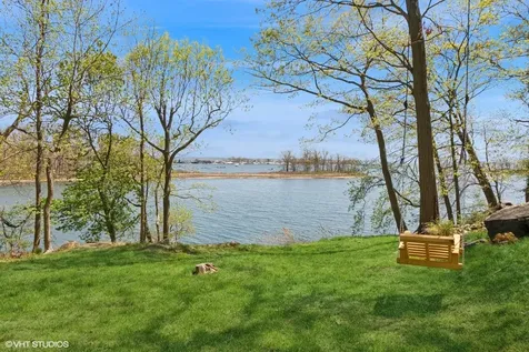 7 Trails End Rye NY 10580