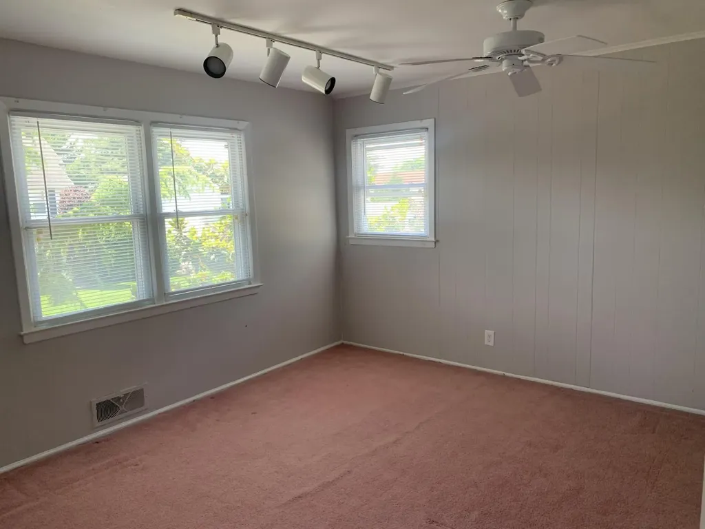 220 Jackson Place Hewlett NY 11557