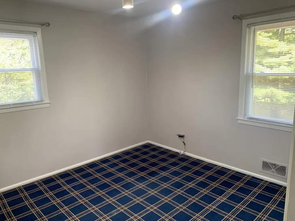220 Jackson Place Hewlett NY 11557