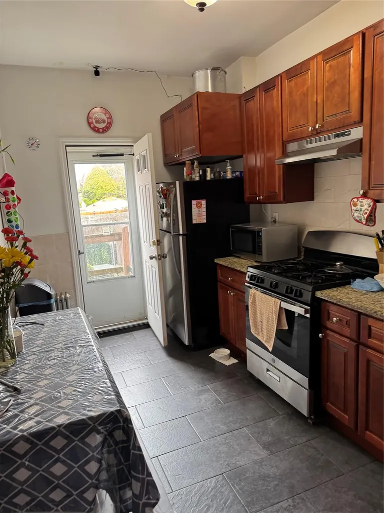64-07 Cooper Avenue Ridgewood NY 11385