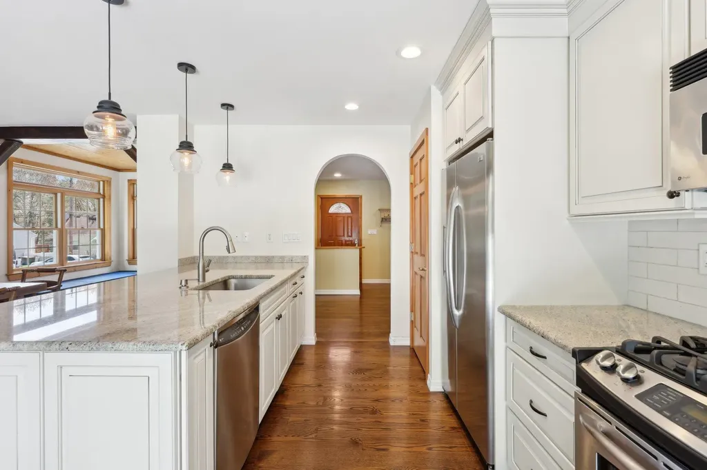 21 Jackson Drive Stony Point NY 10980
