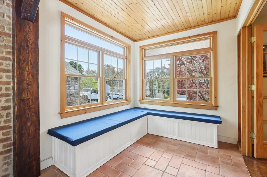 21 Jackson Drive Stony Point NY 10980