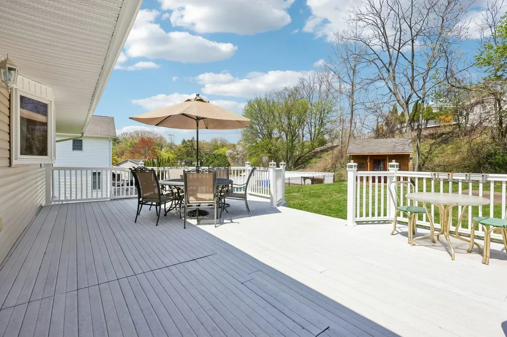 21 Jackson Drive Stony Point NY 10980