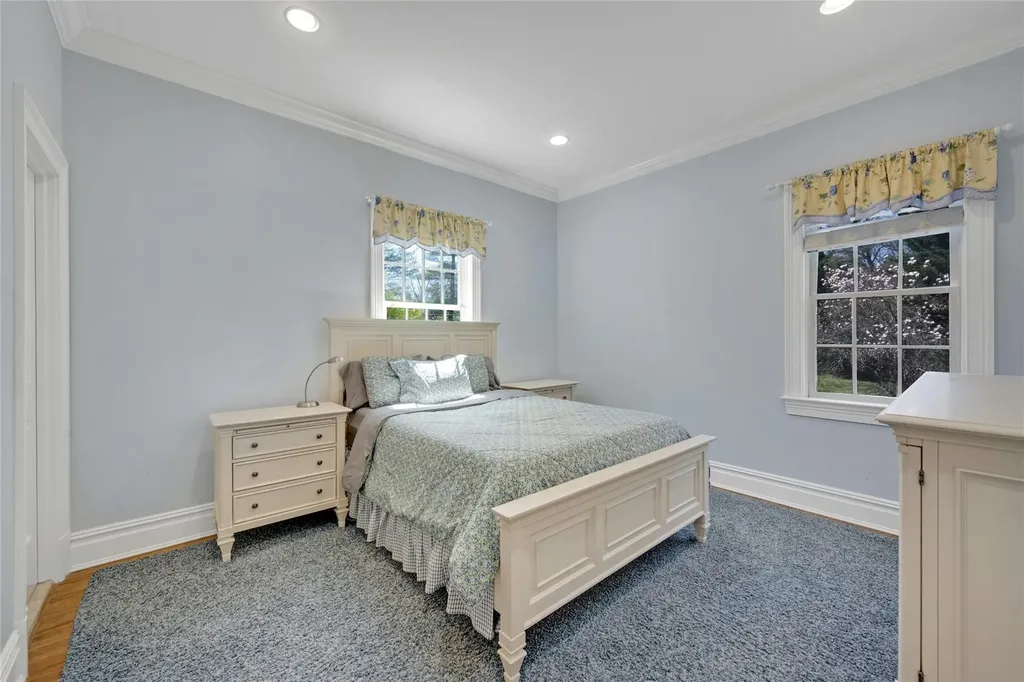 85 Woodlands Road Harrison NY 10528