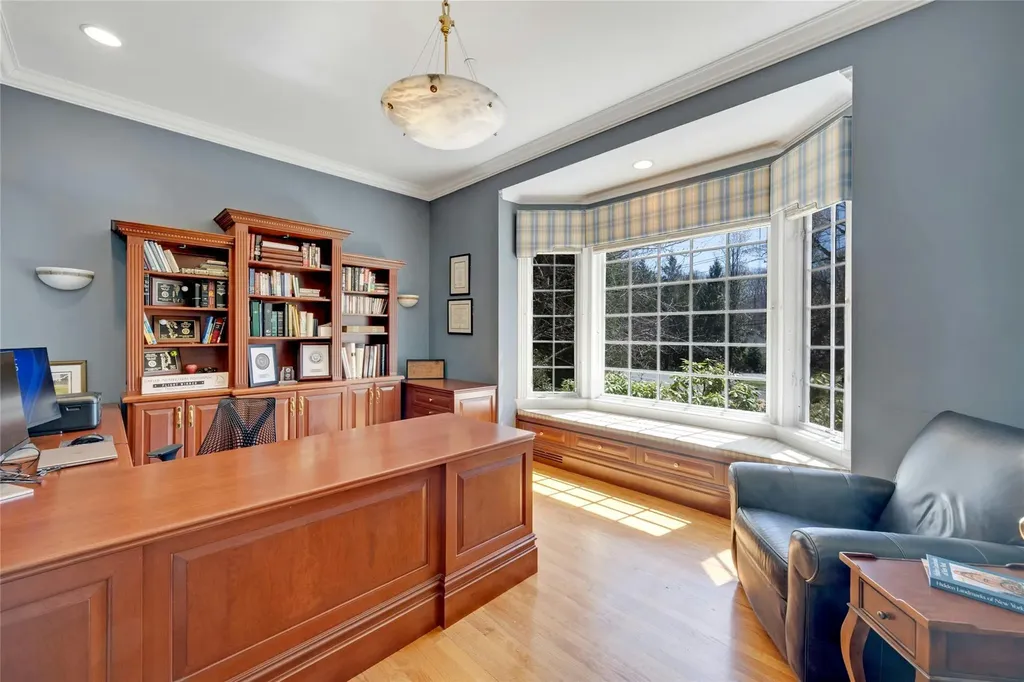 85 Woodlands Road Harrison NY 10528