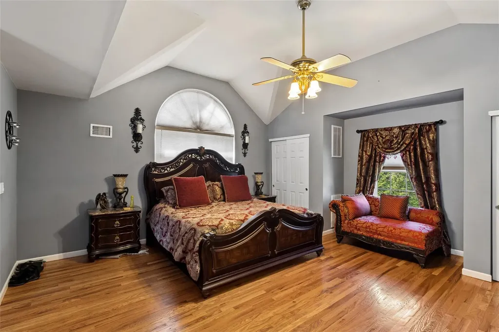 1 Queens Road Miller Place NY 11764