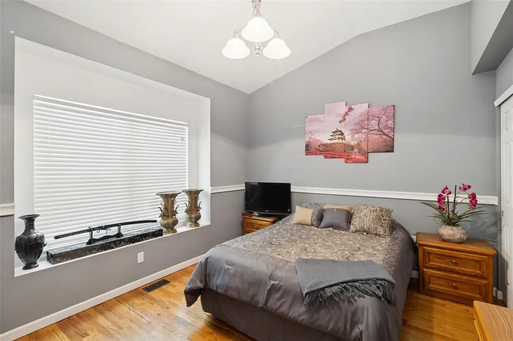 1 Queens Road Miller Place NY 11764