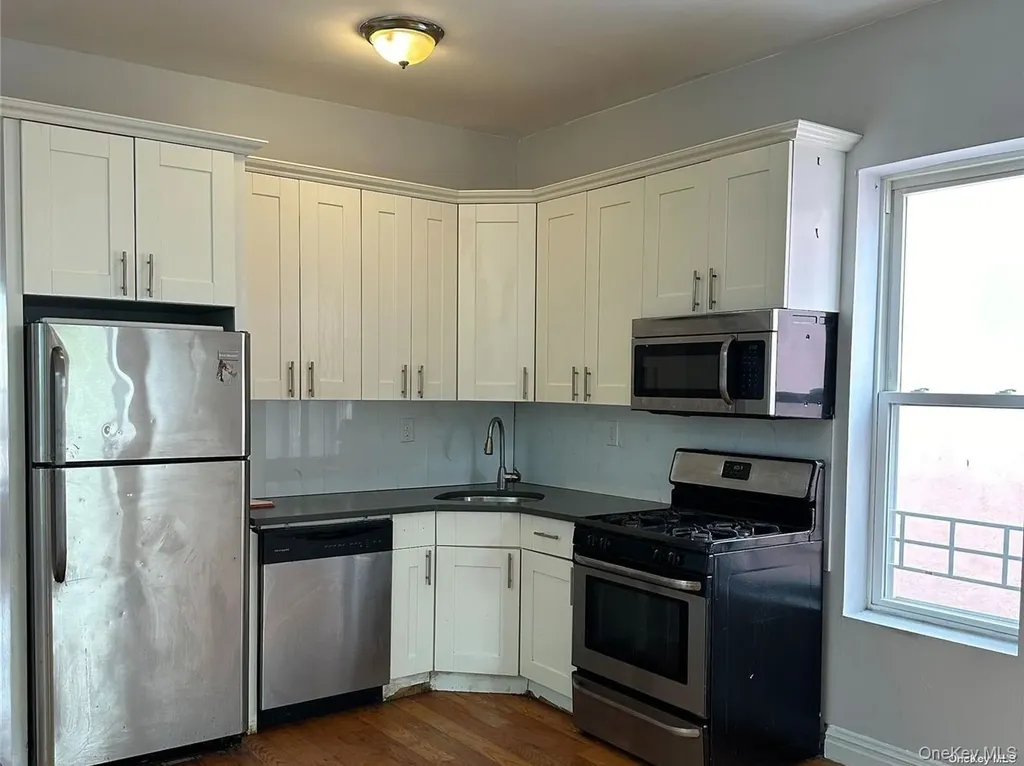 710 Shepherd Avenue Brooklyn NY 11208