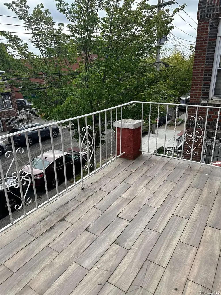 710 Shepherd Avenue Brooklyn NY 11208