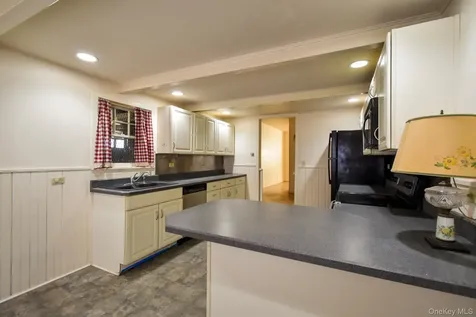 6099 Route 82 Stanfordville NY 12581