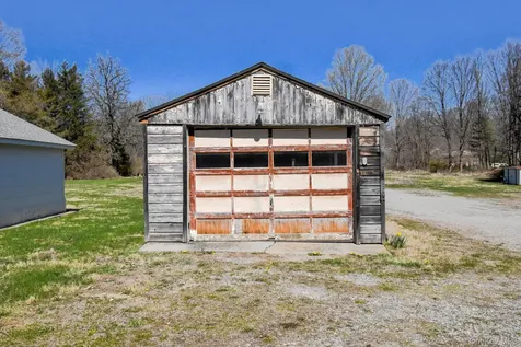 6099 Route 82 Stanfordville NY 12581