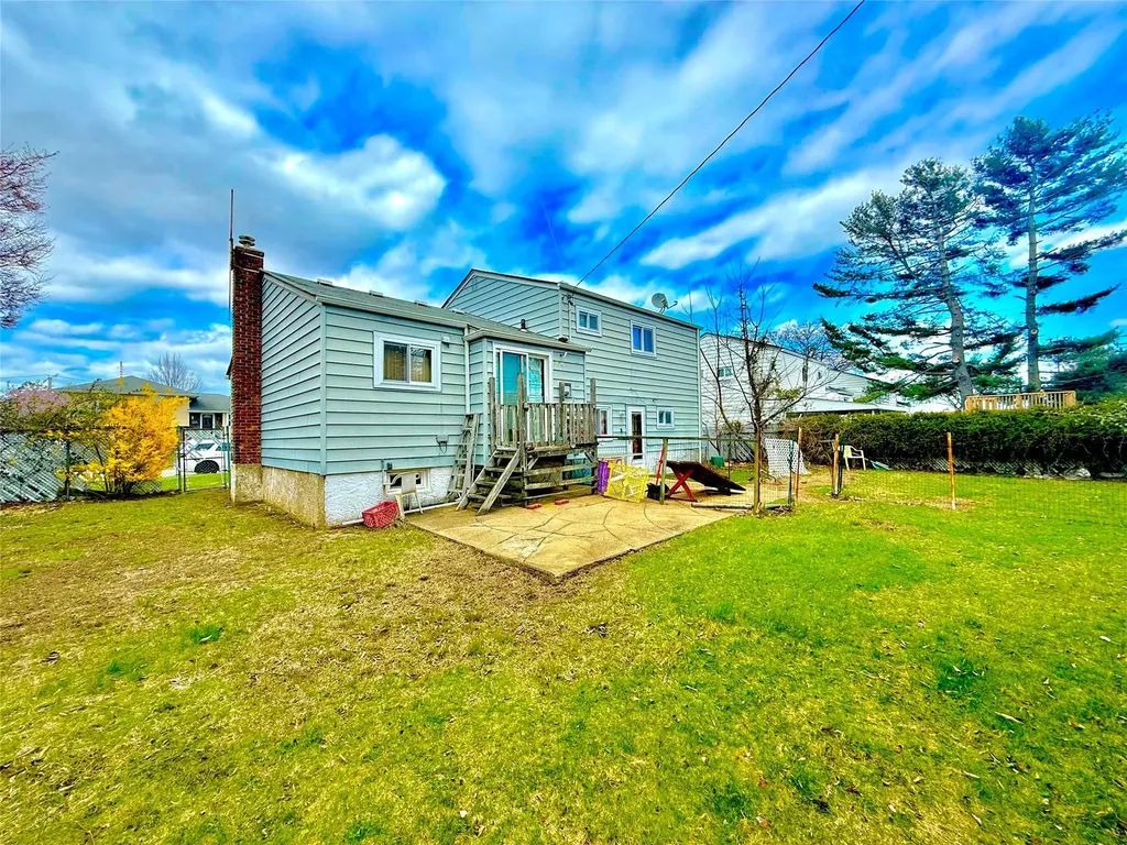 71 Jamaica Avenue Plainview NY 11803