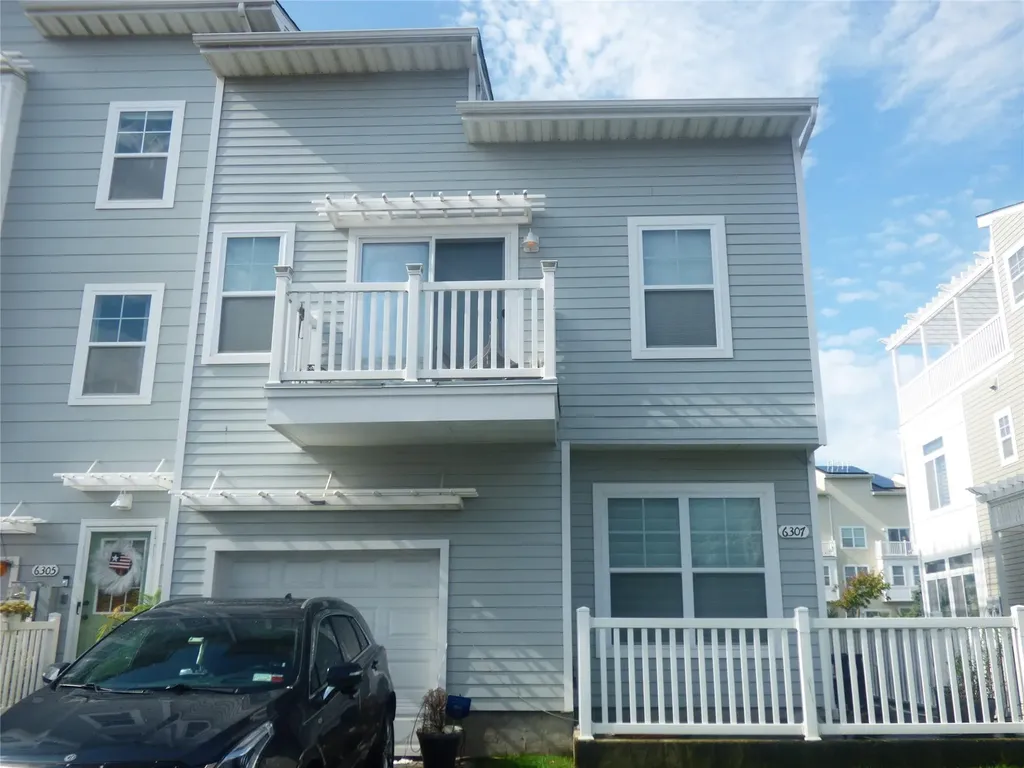 6307 Ocean Avenue N Arverne NY 11692