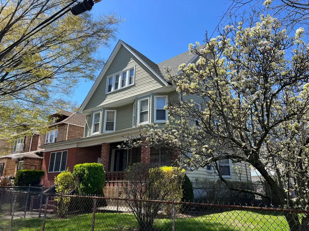1006 E 31st Street Brooklyn NY 11210