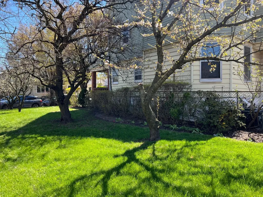 1006 E 31st Street Brooklyn NY 11210