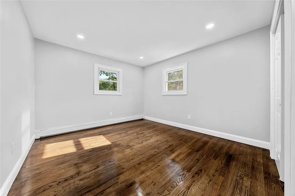 38 Moffitt Boulevard East Islip NY 11730