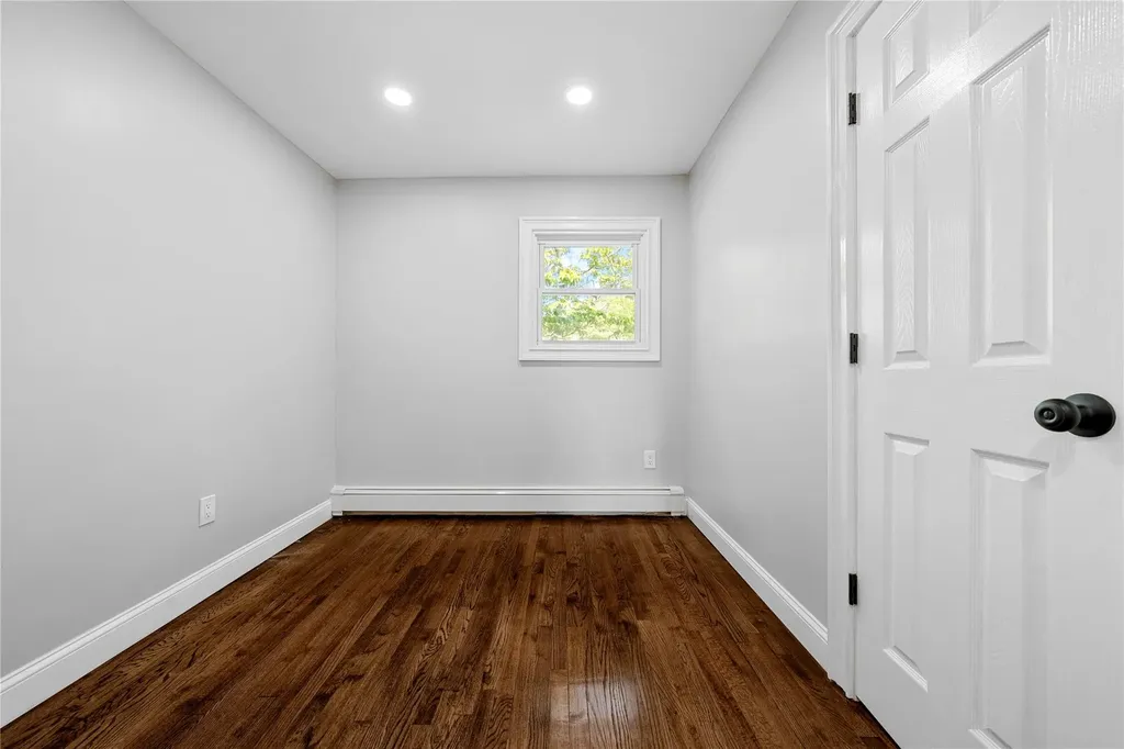 38 Moffitt Boulevard East Islip NY 11730