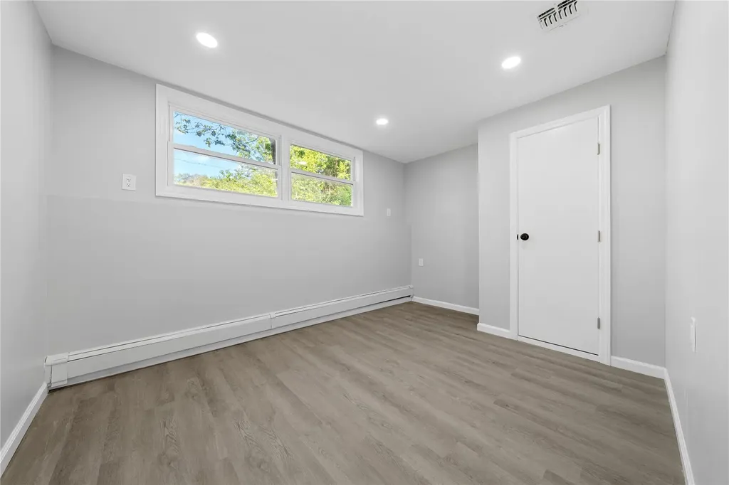 38 Moffitt Boulevard East Islip NY 11730