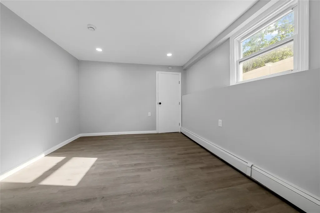 38 Moffitt Boulevard East Islip NY 11730