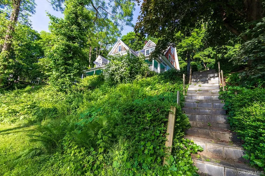 158 Greendale Road Hudson NY 12534
