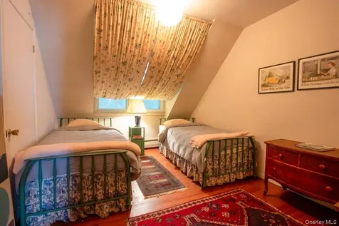 158 Greendale Road Hudson NY 12534