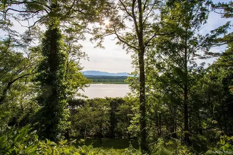 158 Greendale Road Hudson NY 12534