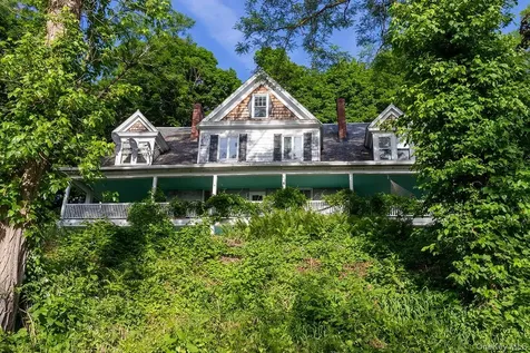 158 Greendale Road Hudson NY 12534