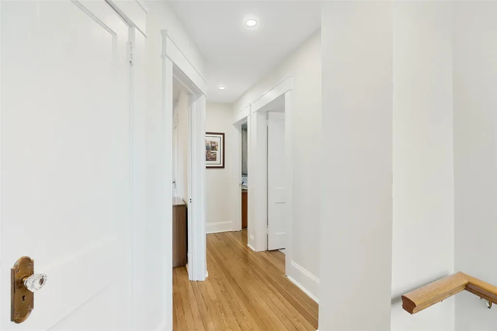 9 Hillcrest Road Bronxville NY 10708