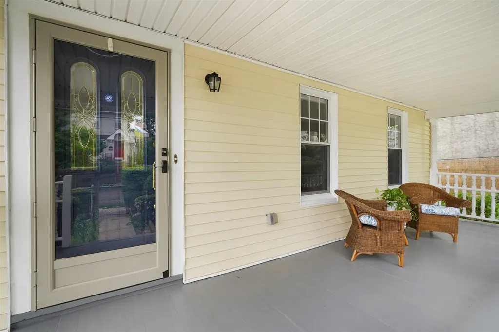 9 Hillcrest Road Bronxville NY 10708