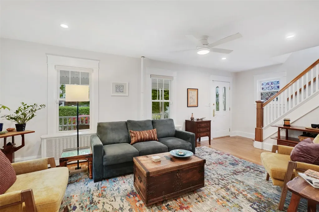 9 Hillcrest Road Bronxville NY 10708