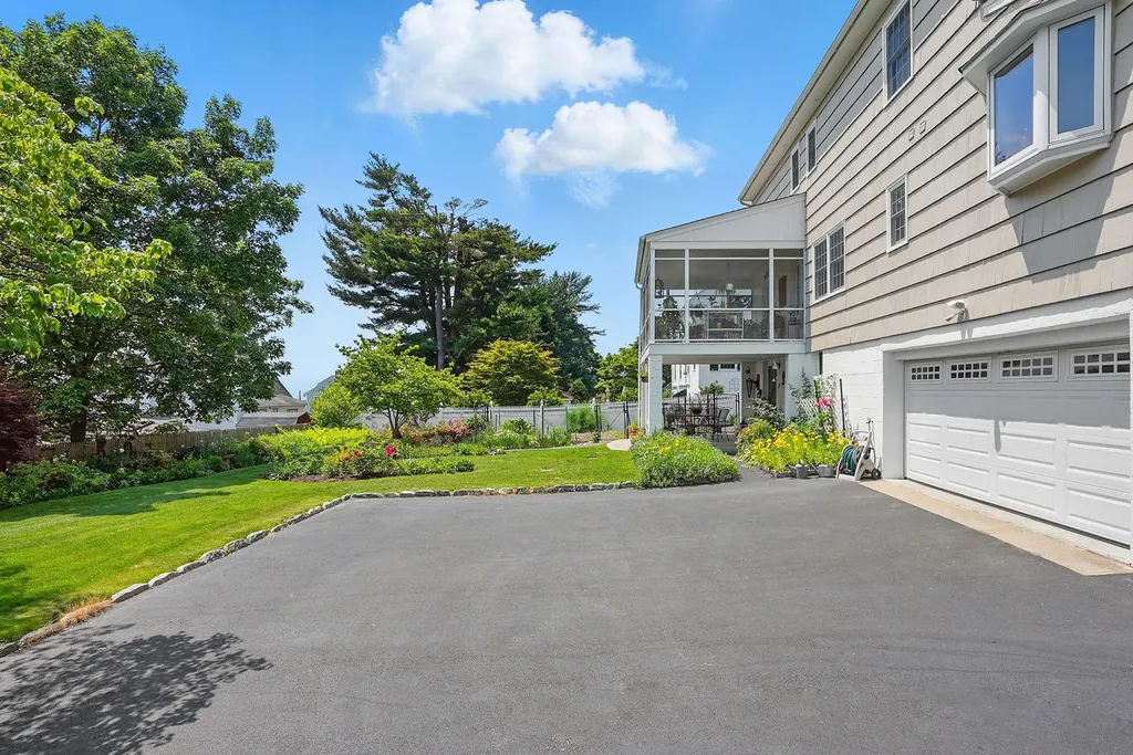 1449 Riverview Avenue Peekskill NY 10566