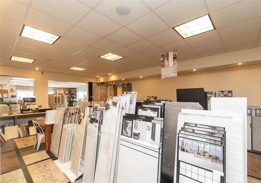 1402 Route 300 Newburgh NY 12550