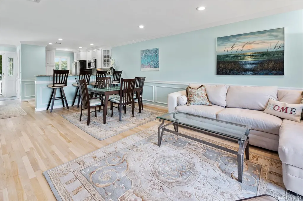 3012 Mitchell Road Westhampton Beach NY 11978