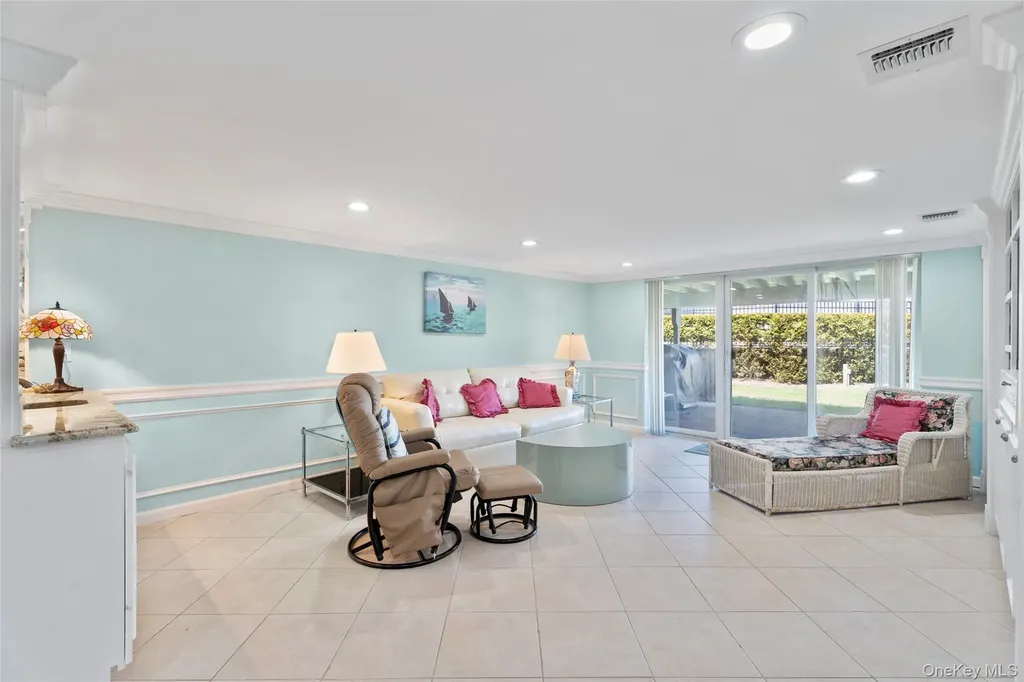 3012 Mitchell Road Westhampton Beach NY 11978