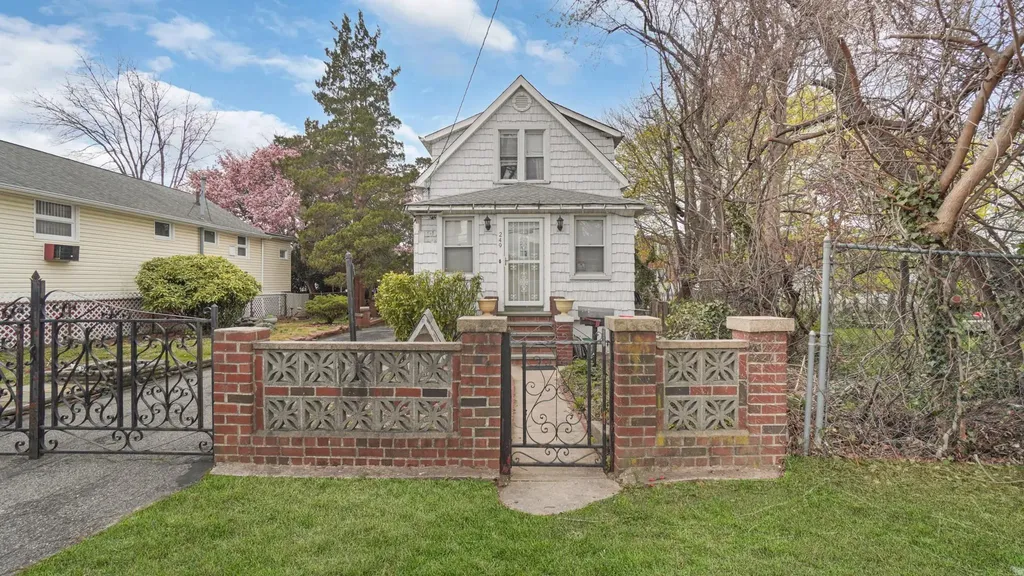 249 Blair Avenue Bronx NY 10465